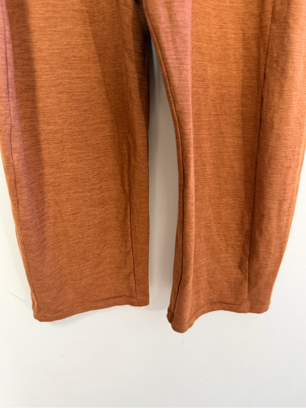 Vuori Sleeveless Jumpsuit XL Rustic Orange/Red Athleisure Activewear Loungewear - Picture 5 of 12